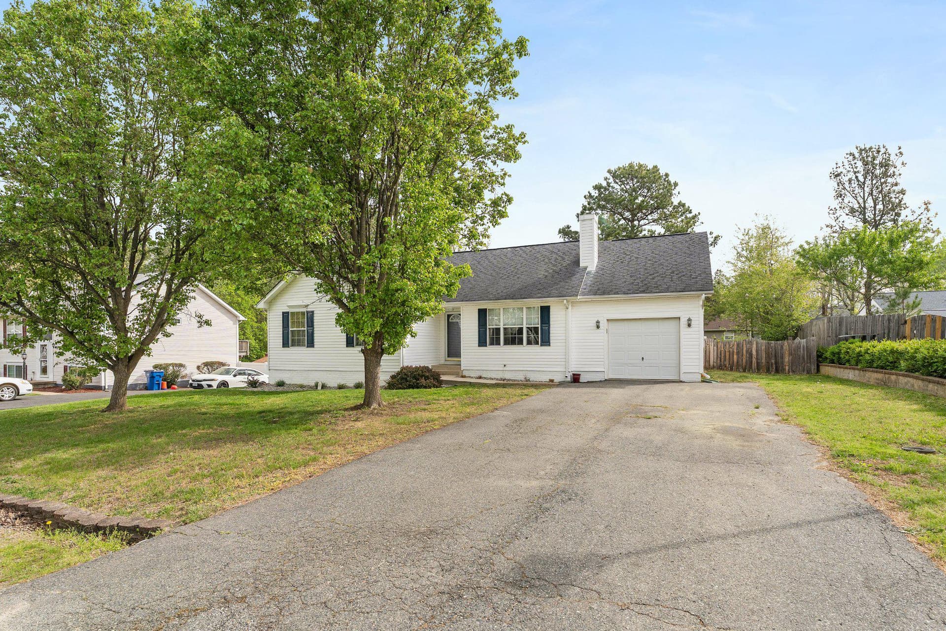 8811 Kent Court photo 45