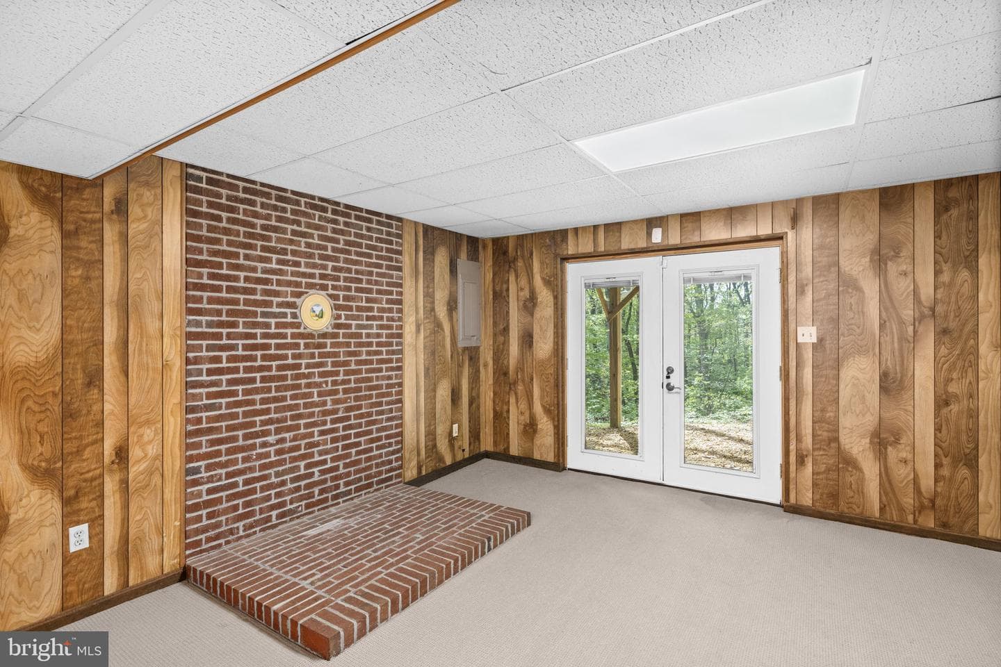 4406 Hilltop Court photo 18