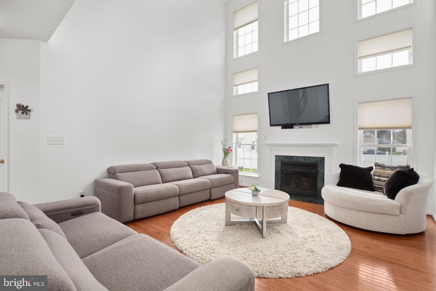 10804 Tides Court photo 17