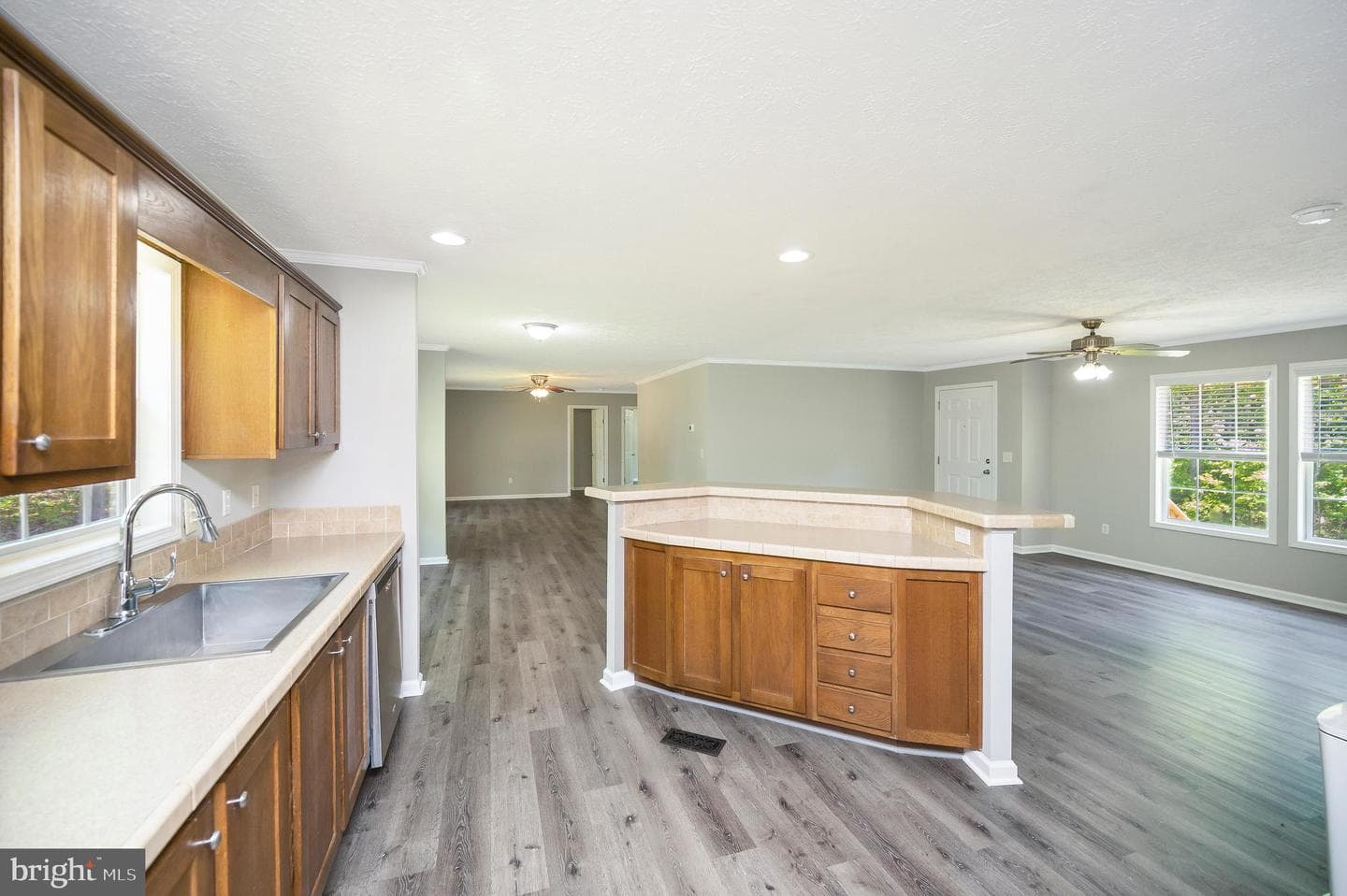 14200 W Catharpin Road photo 16
