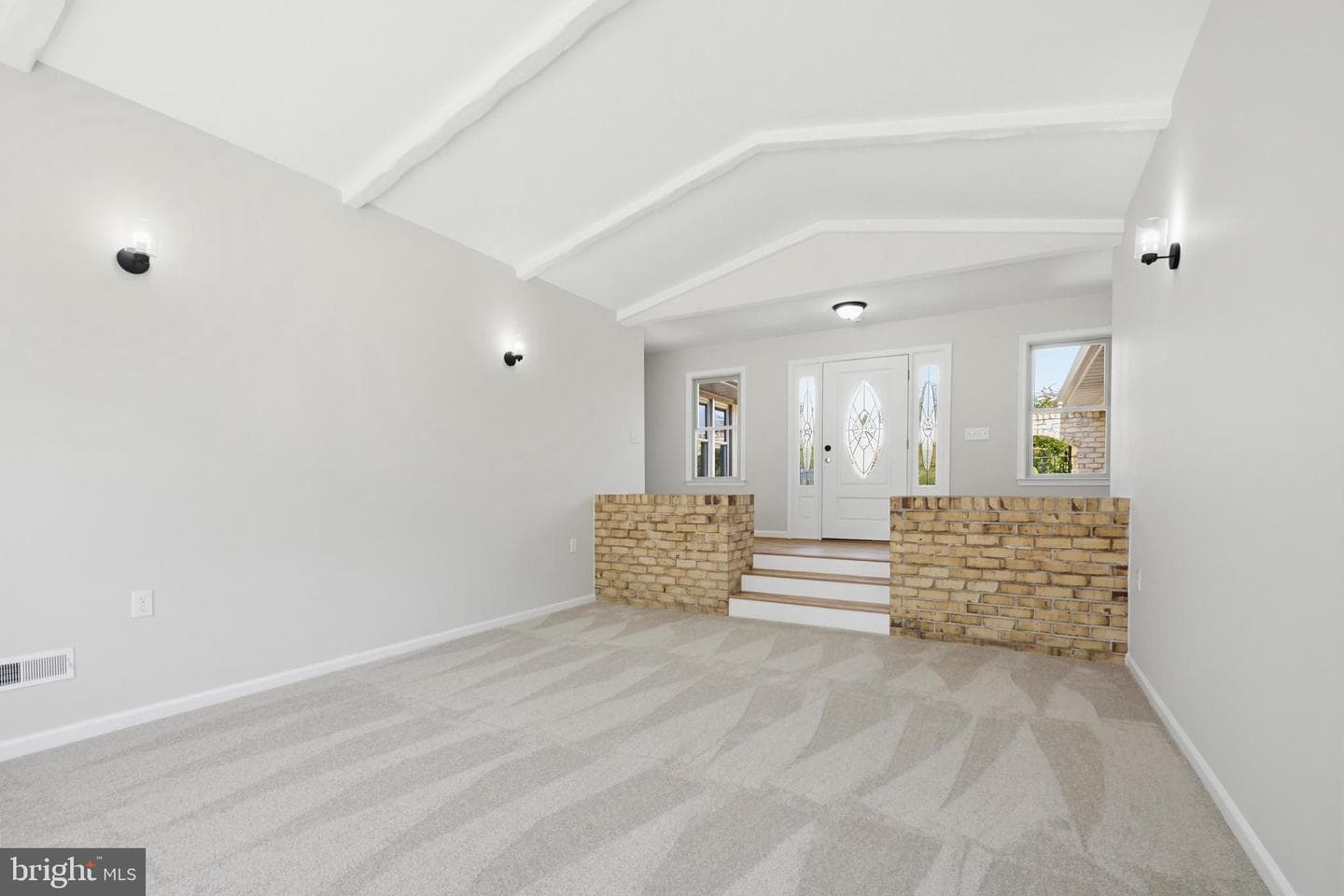 4014 Bonnie Brae Court photo 4