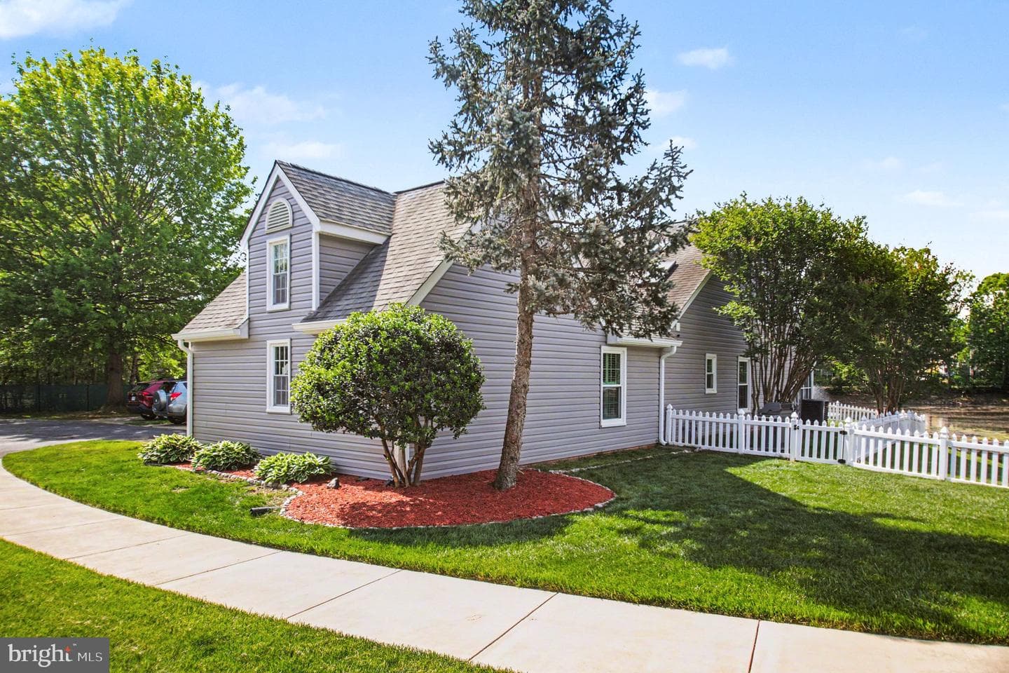 11701 Hampshire Court photo 2