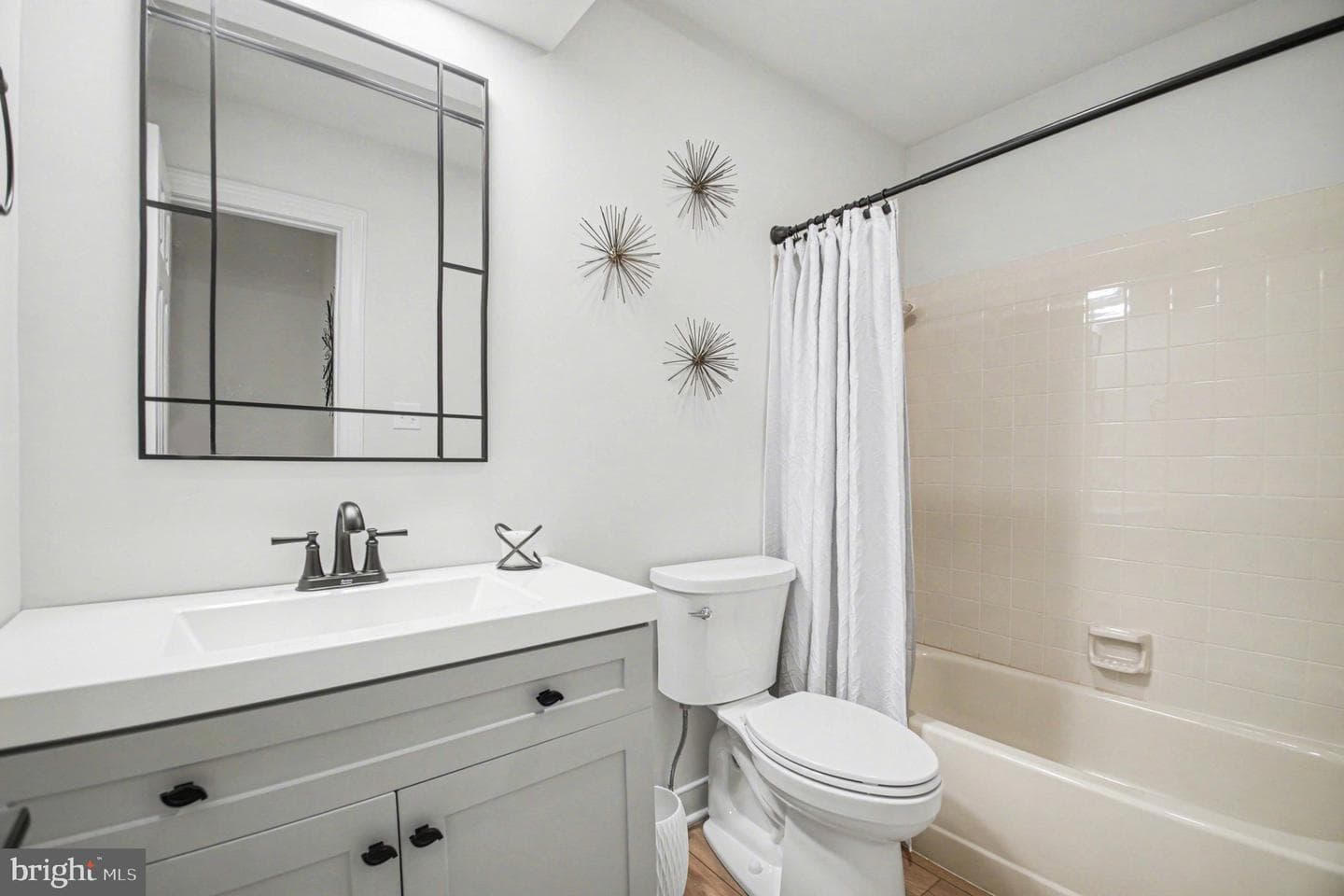 11701 Hampshire Court photo 31