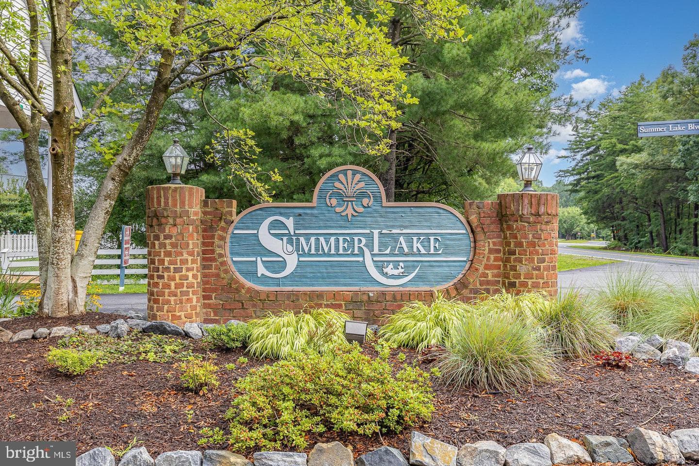 11701 Hampshire Court photo 44