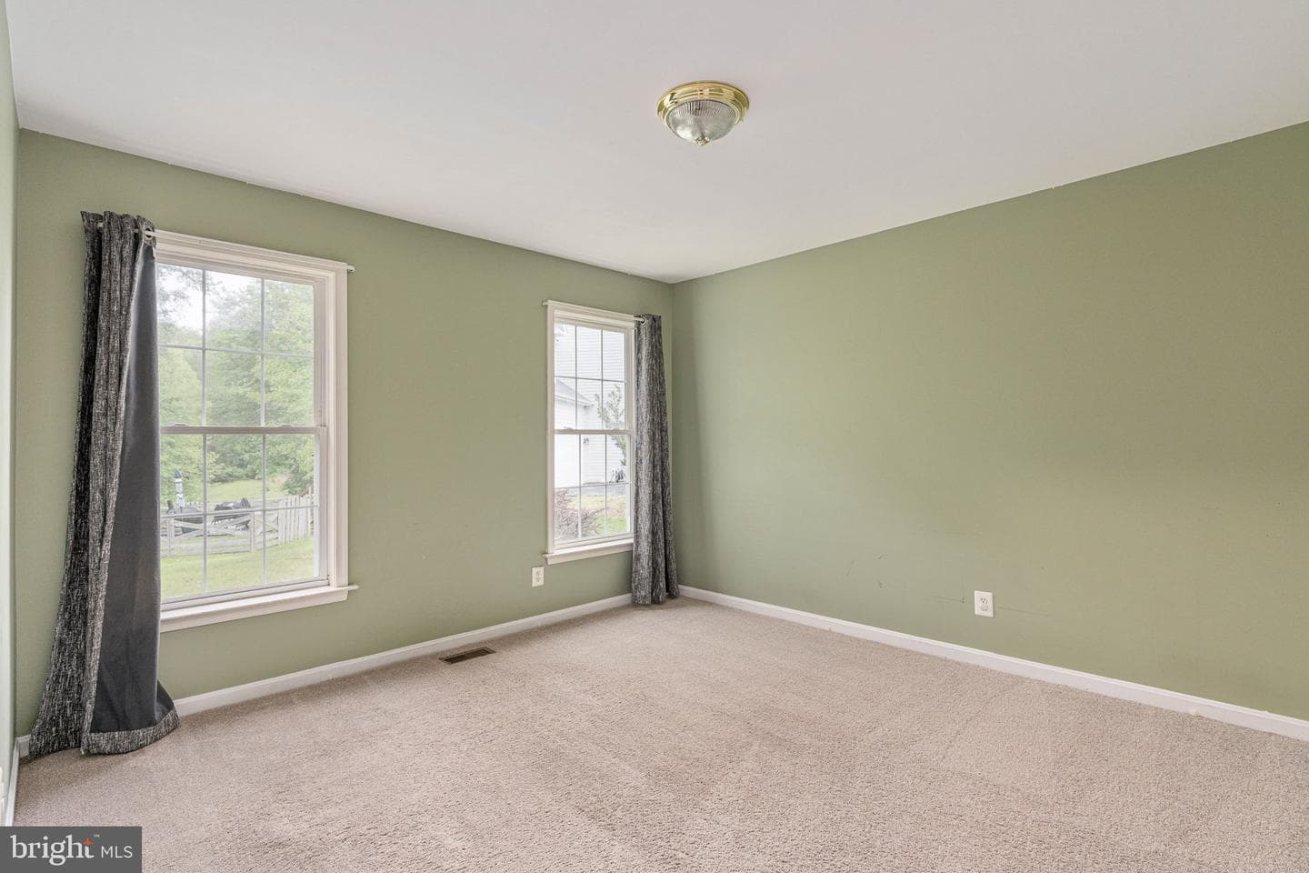 10400 Kings Cove Court photo 13