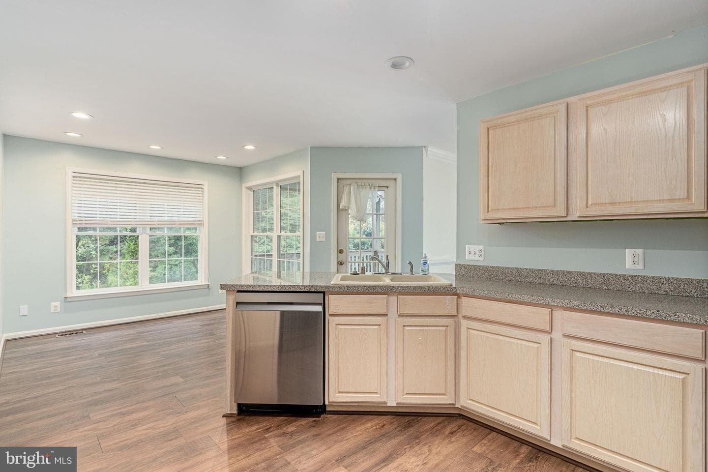10400 Kings Cove Court photo 5