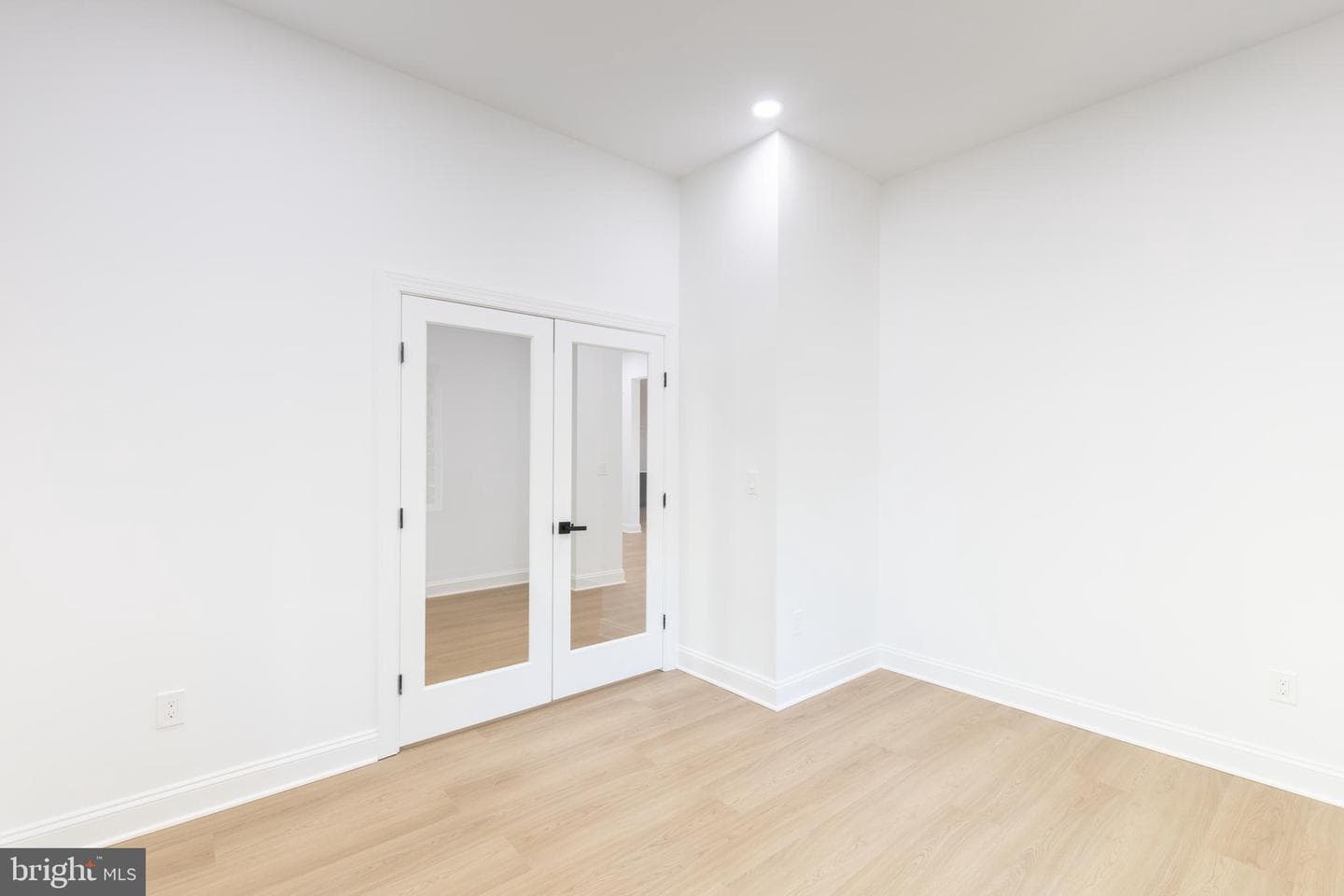 6103 Belmont Road photo 15