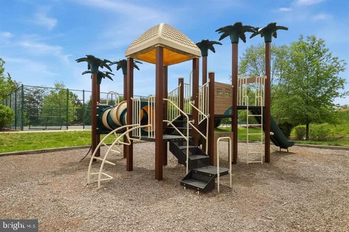 1709 Hudgins Farm Circle photo 35