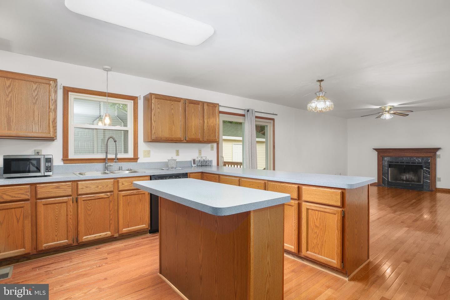 619 Shamrock Drive photo 15