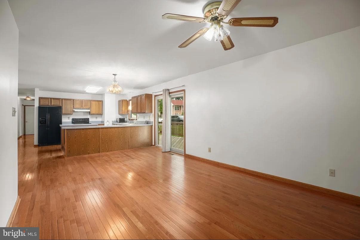 619 Shamrock Drive photo 18