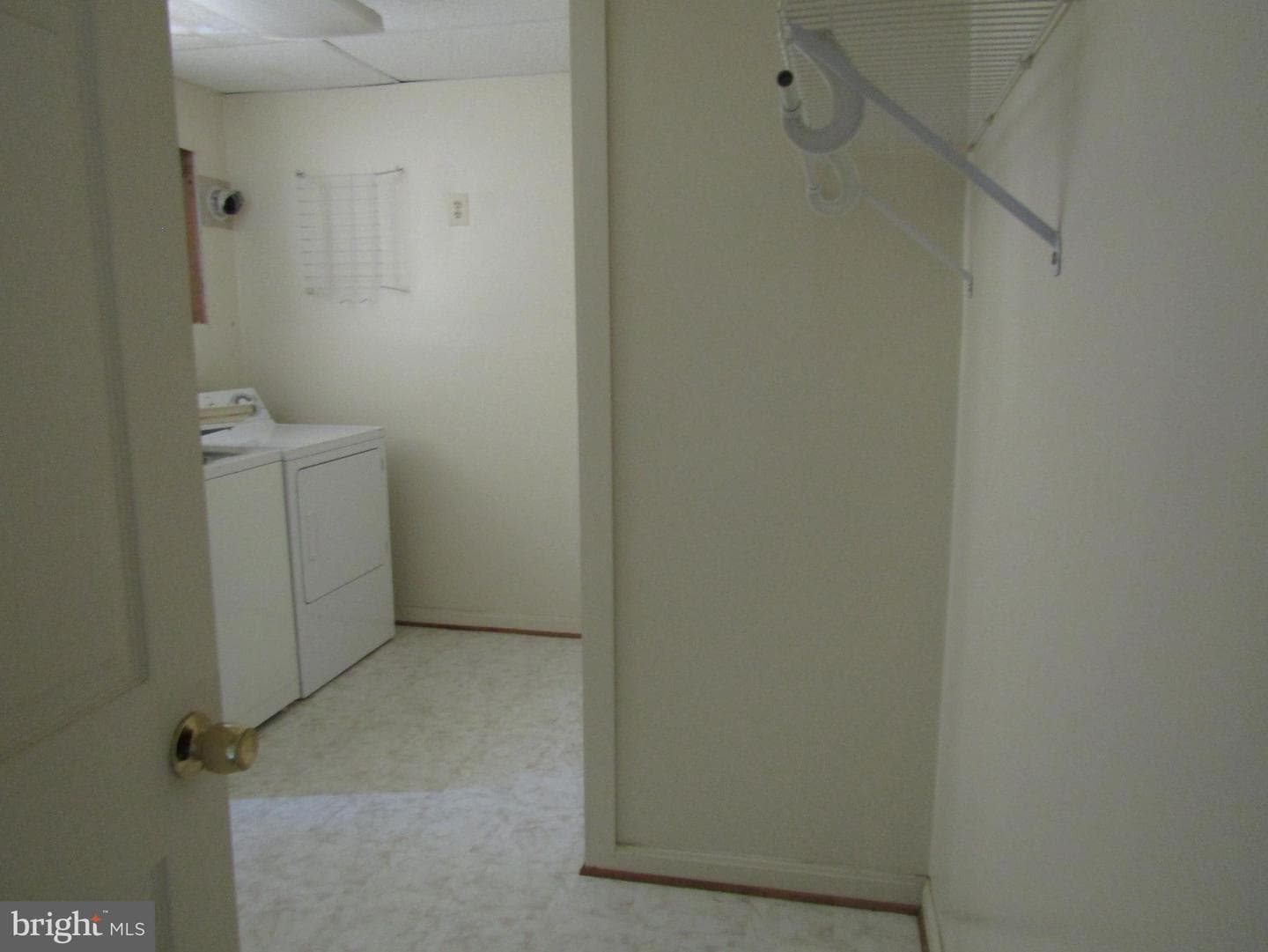418 Cleveland Court photo 9