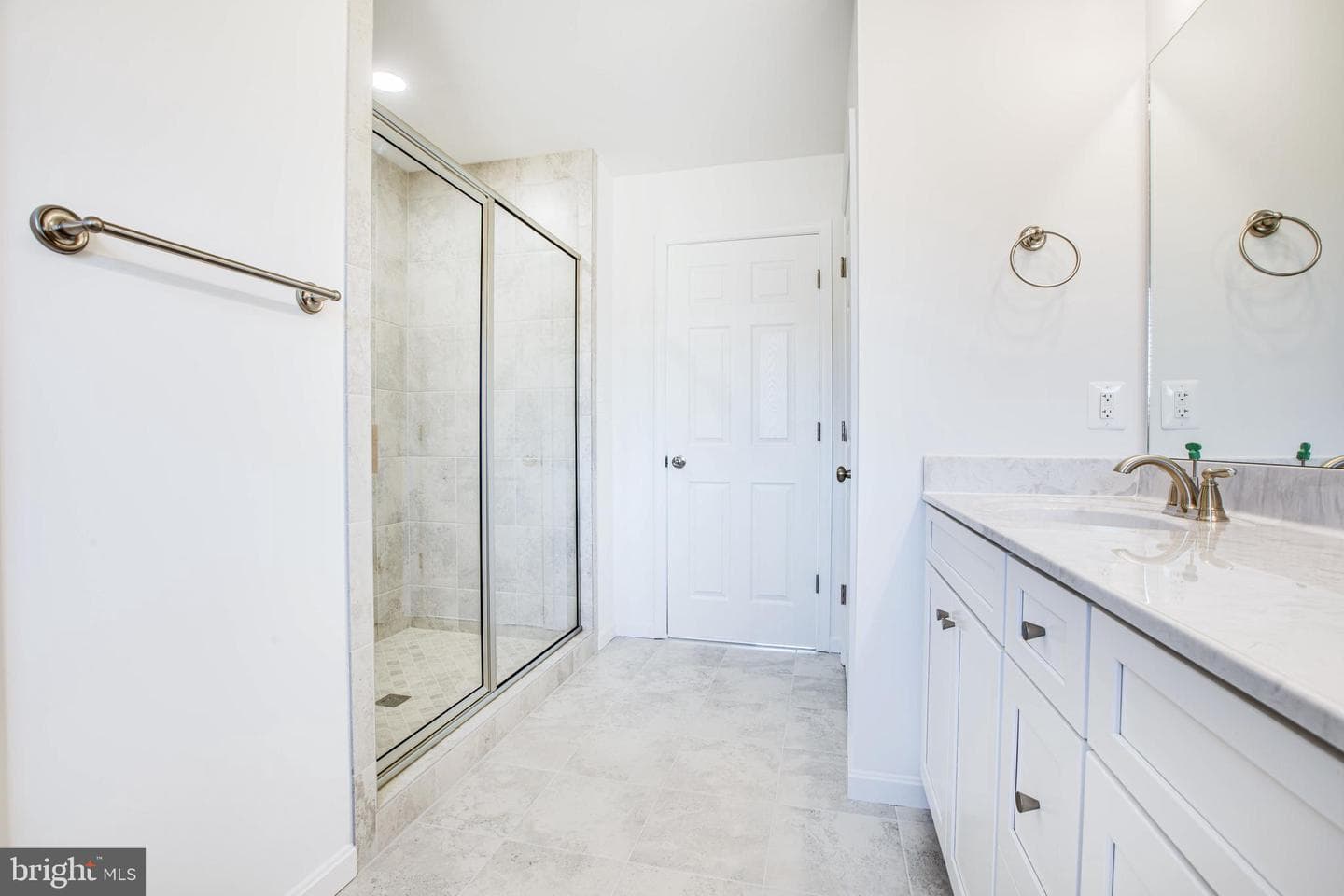 12423 Josephine Lane photo 22