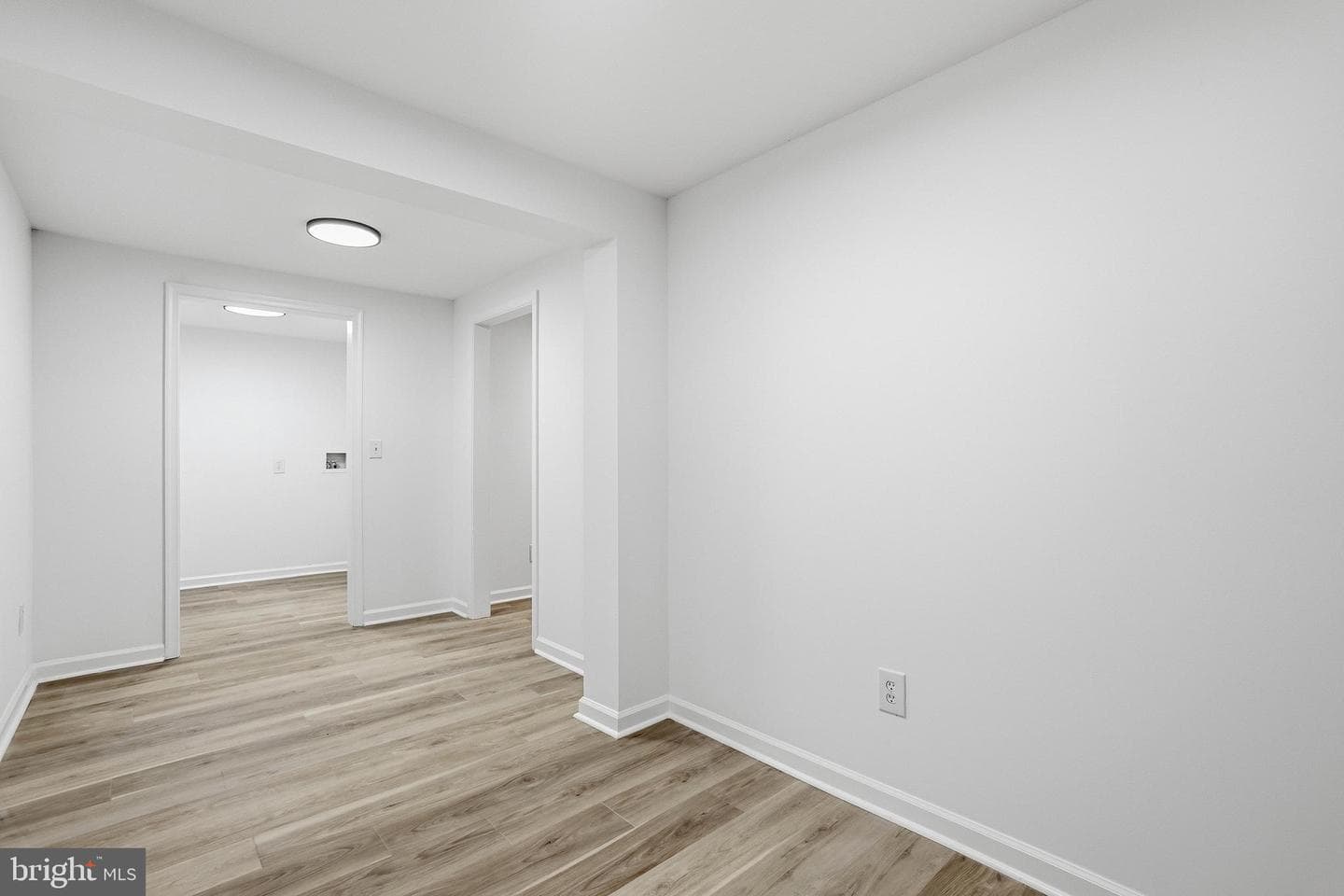 310 Sycamore Drive photo 27