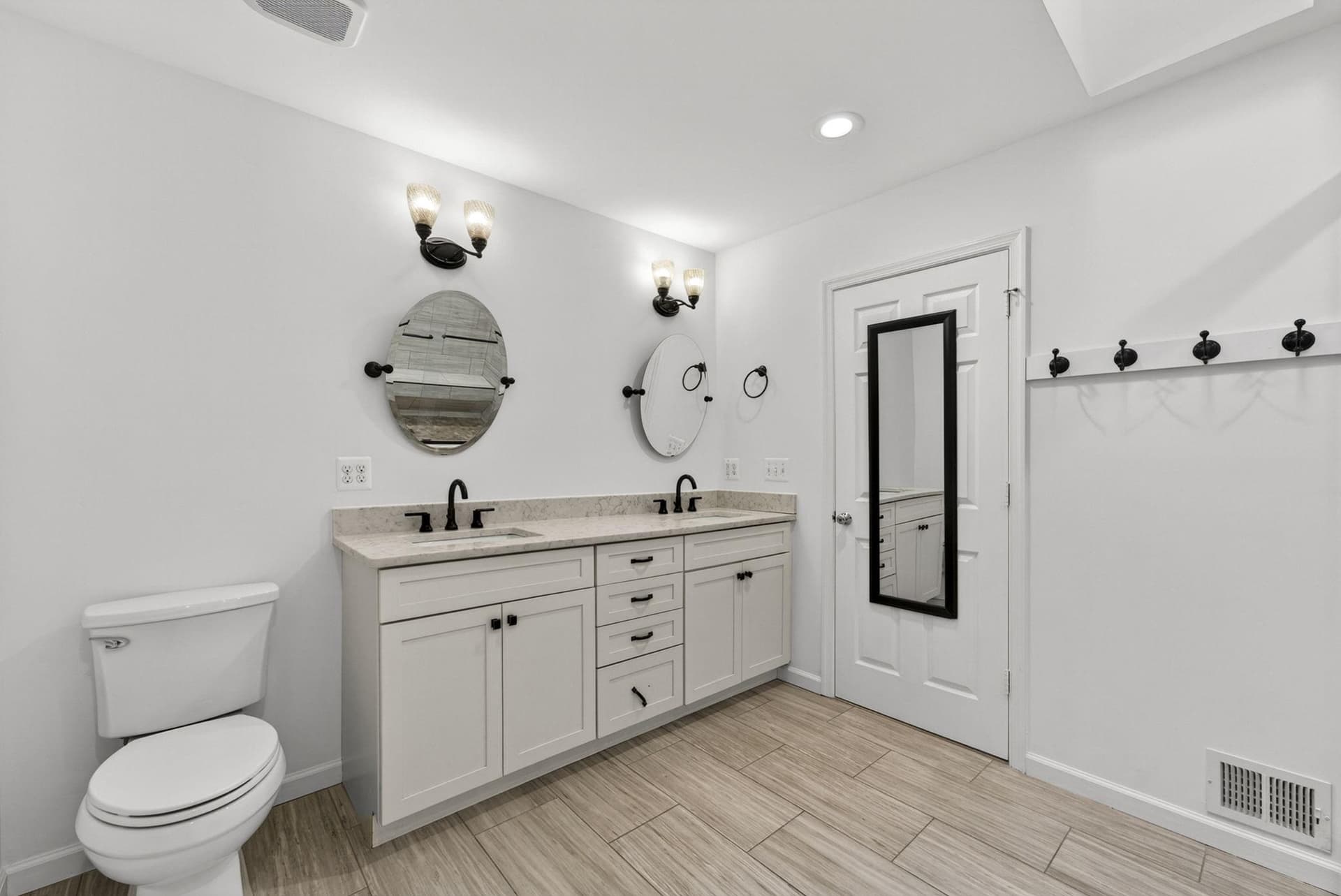 10303 Augusta Court photo 42