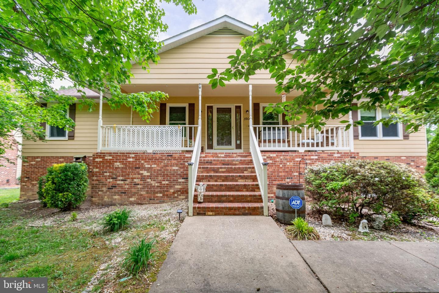 3906 Doran Road