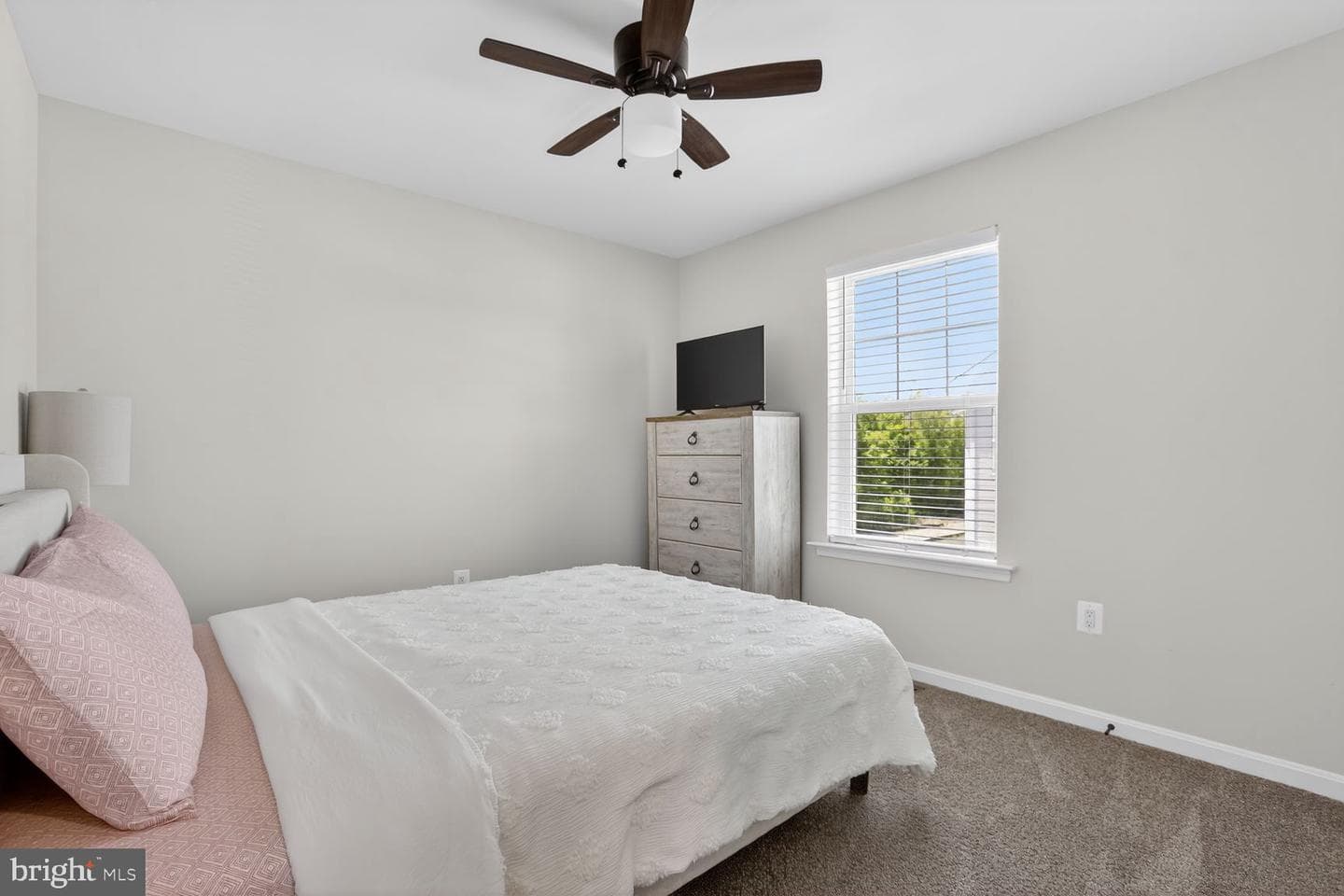 8509 Fleetwood Dr photo 21
