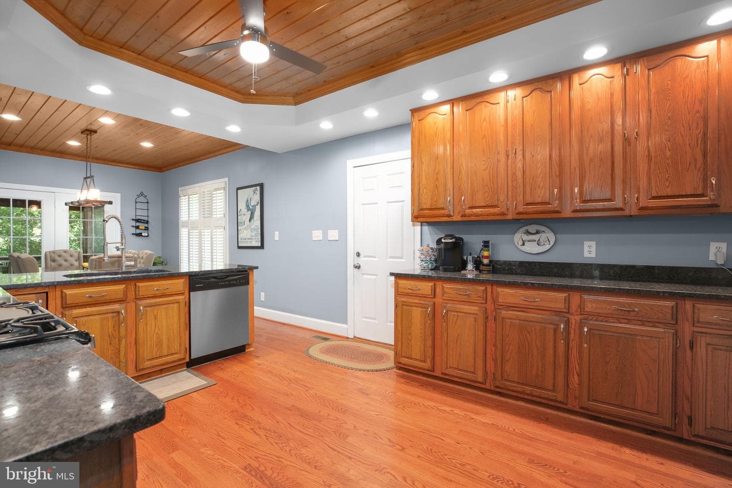 10102 Blandfield Lane photo 14