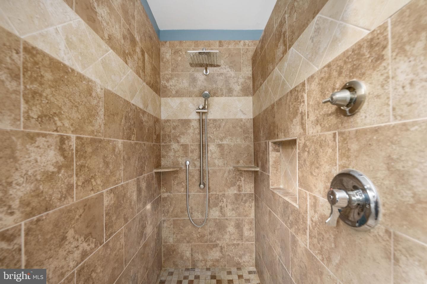 9020 Ellis Lane photo 33