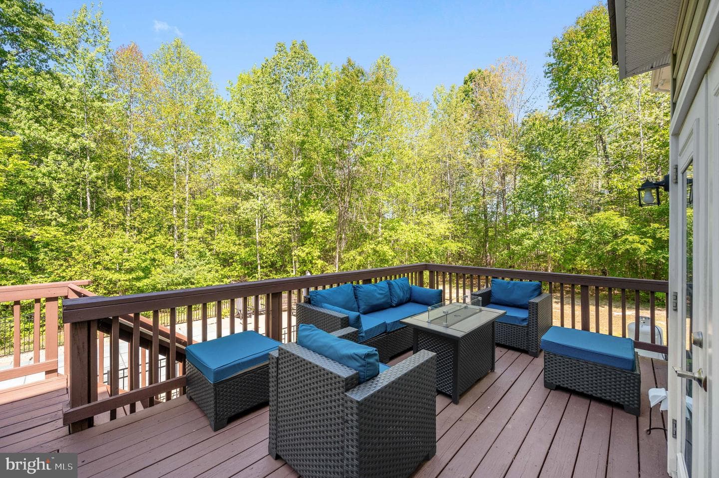 9020 Ellis Lane photo 4