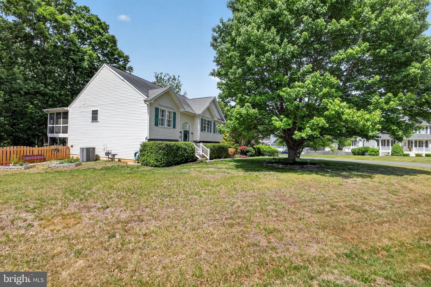 3800 Twiford Court photo 2