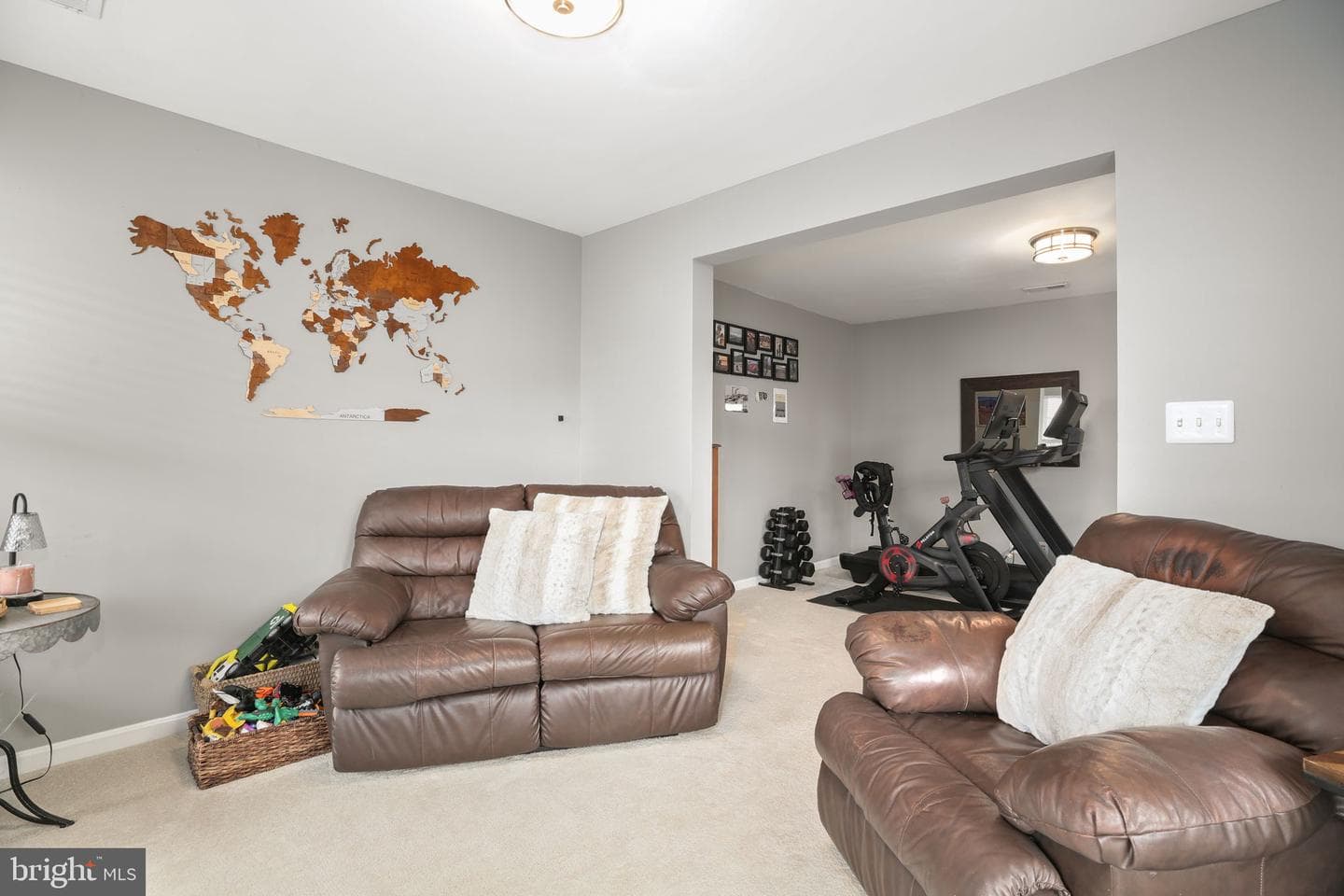 7206 Finch Lane photo 9
