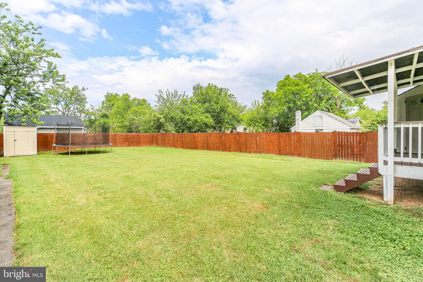 110 Mosby Street photo 31