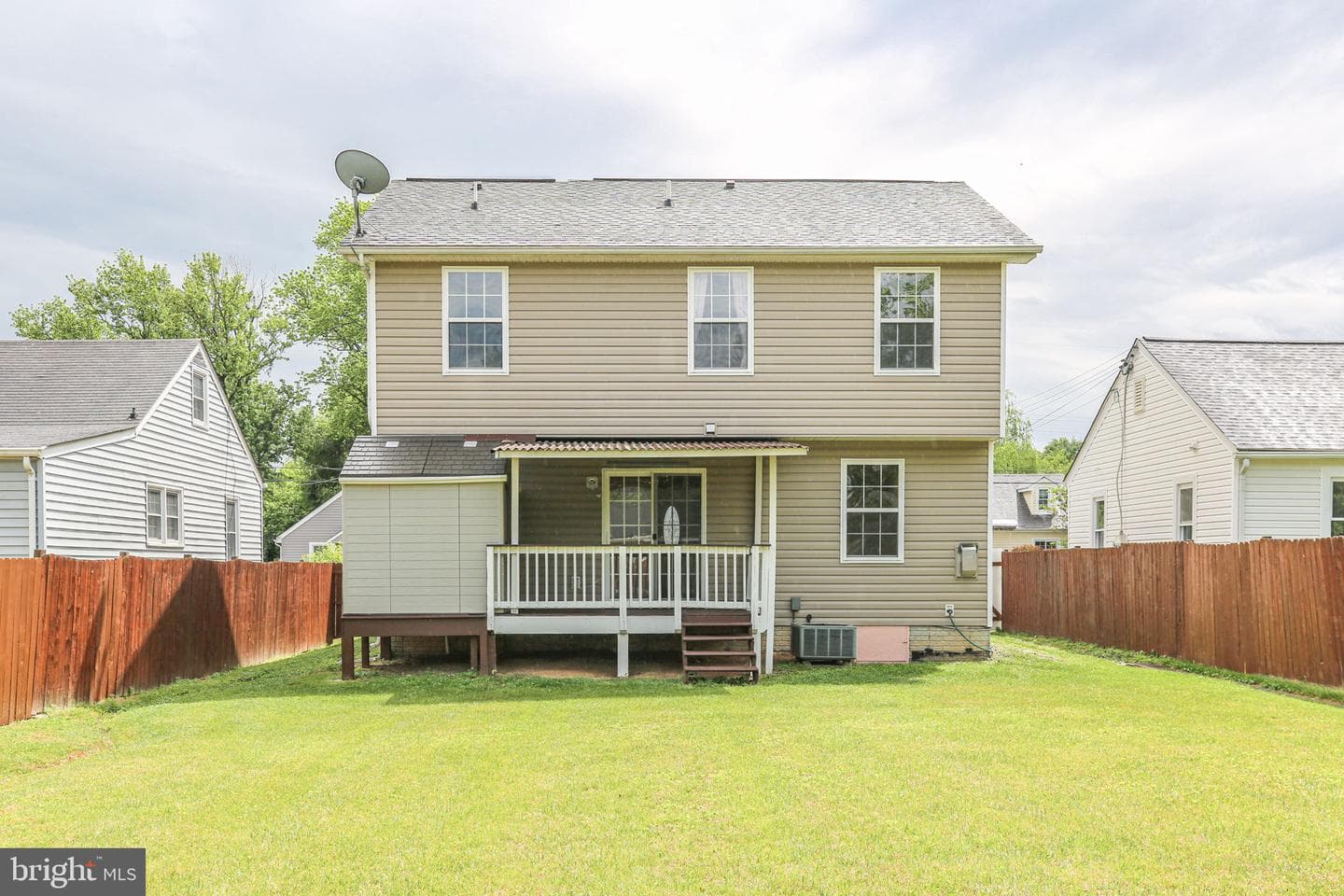 110 Mosby Street photo 34