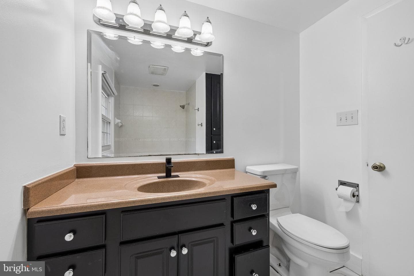 4 Pond Circle photo 31