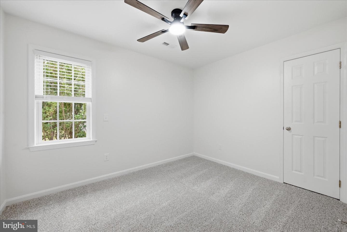 10403 Colechester Street photo 20