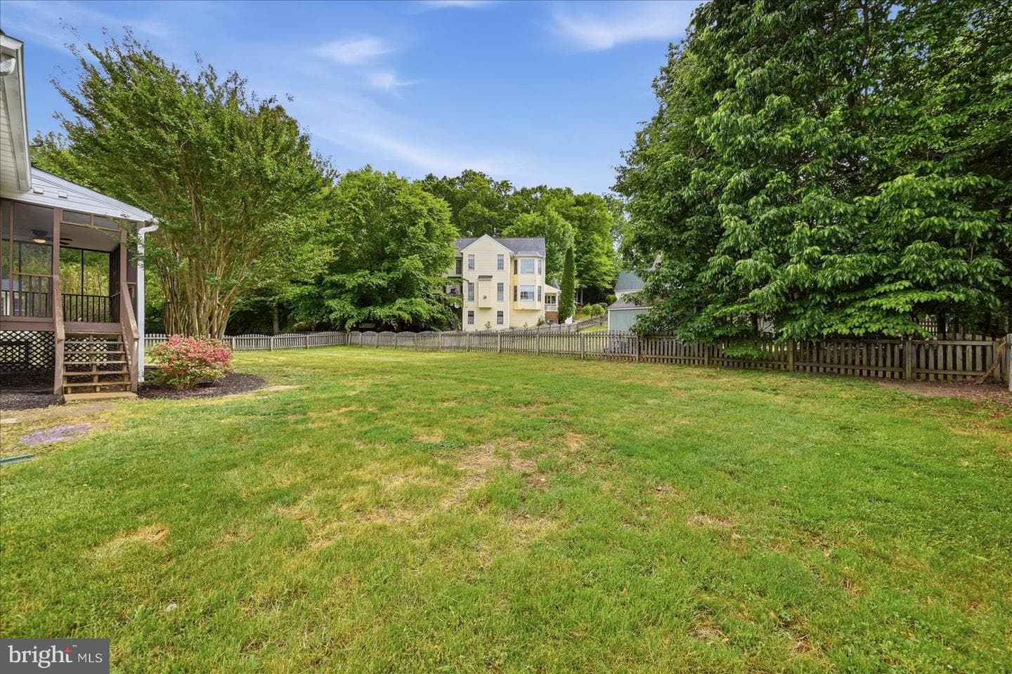 10403 Colechester Street photo 24