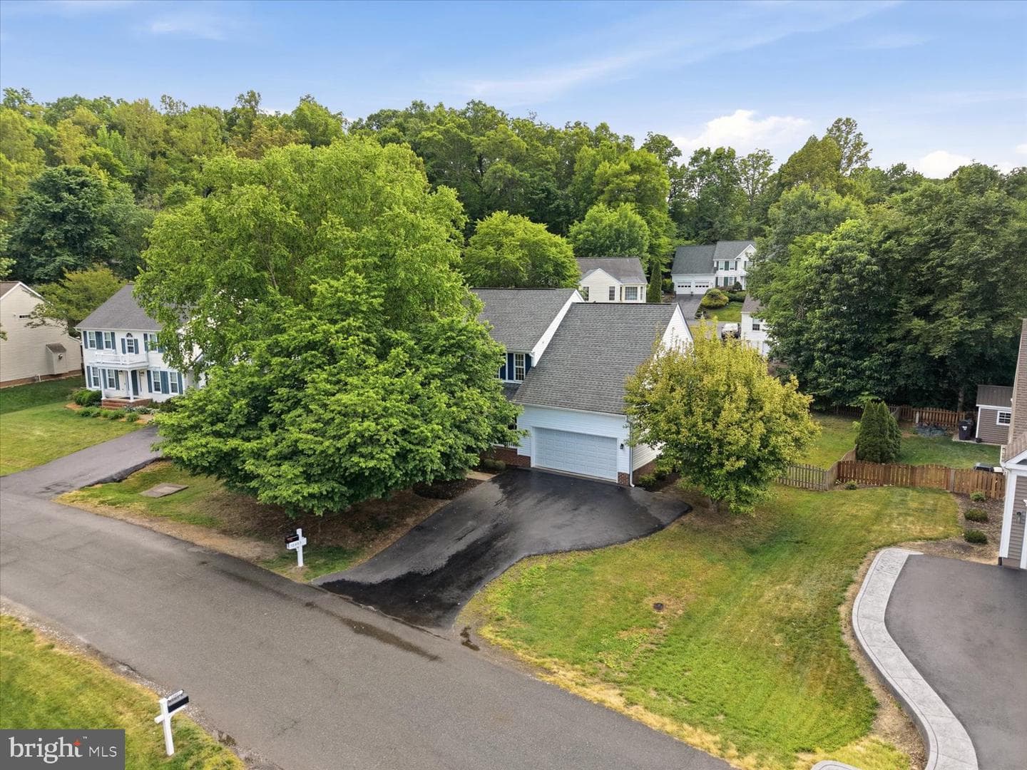 10403 Colechester Street photo 26