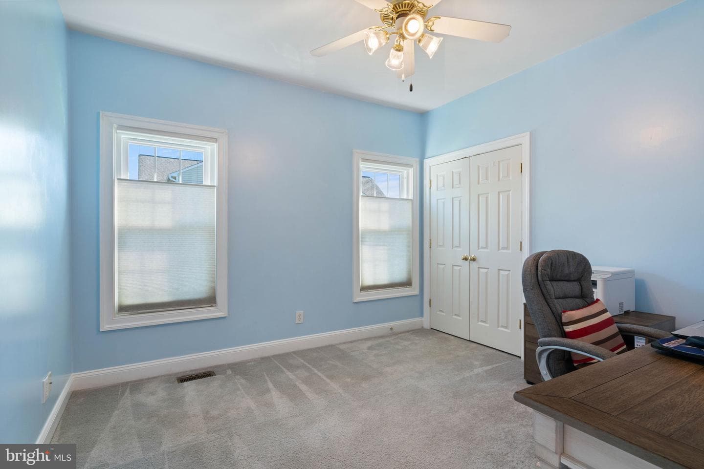 2707 Glendas Way photo 28