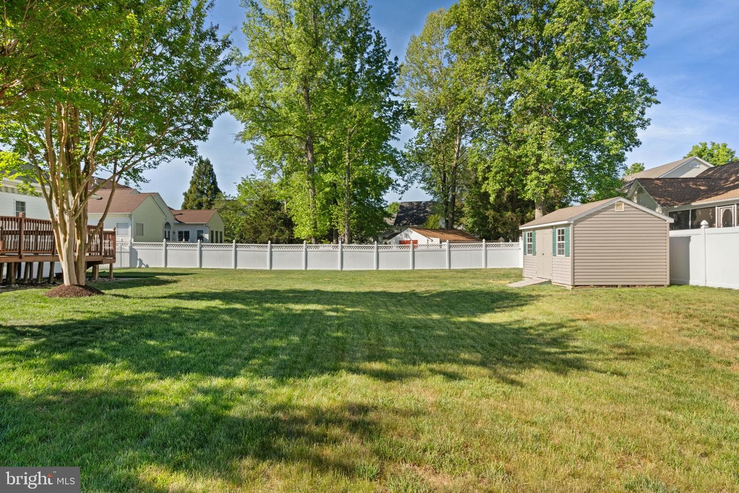 2707 Glendas Way photo 44