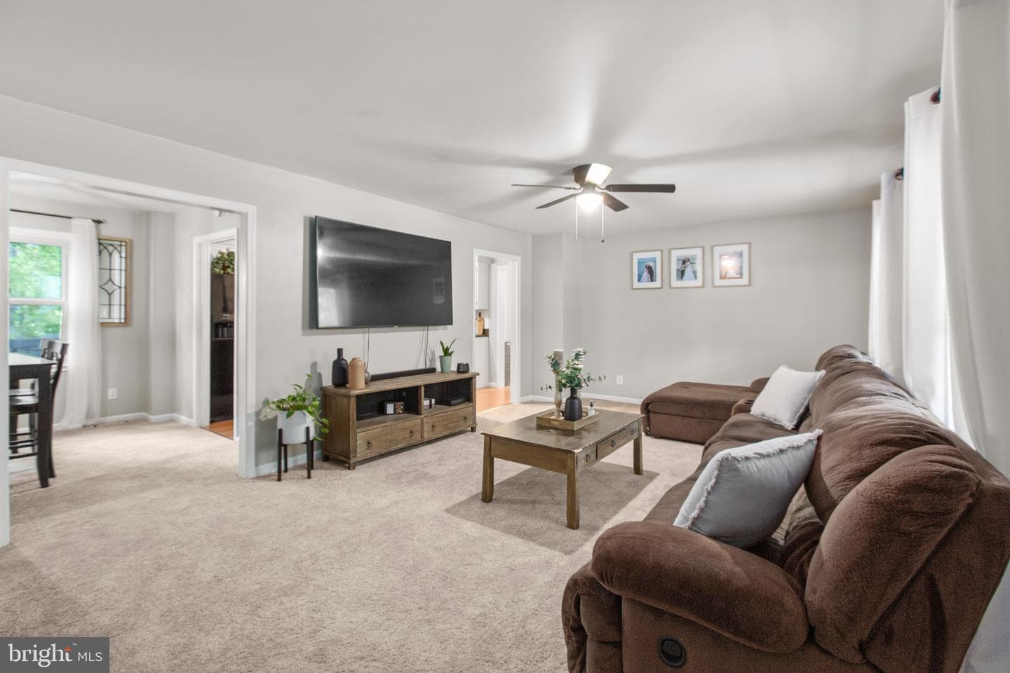 10400 Daniels Court photo 5