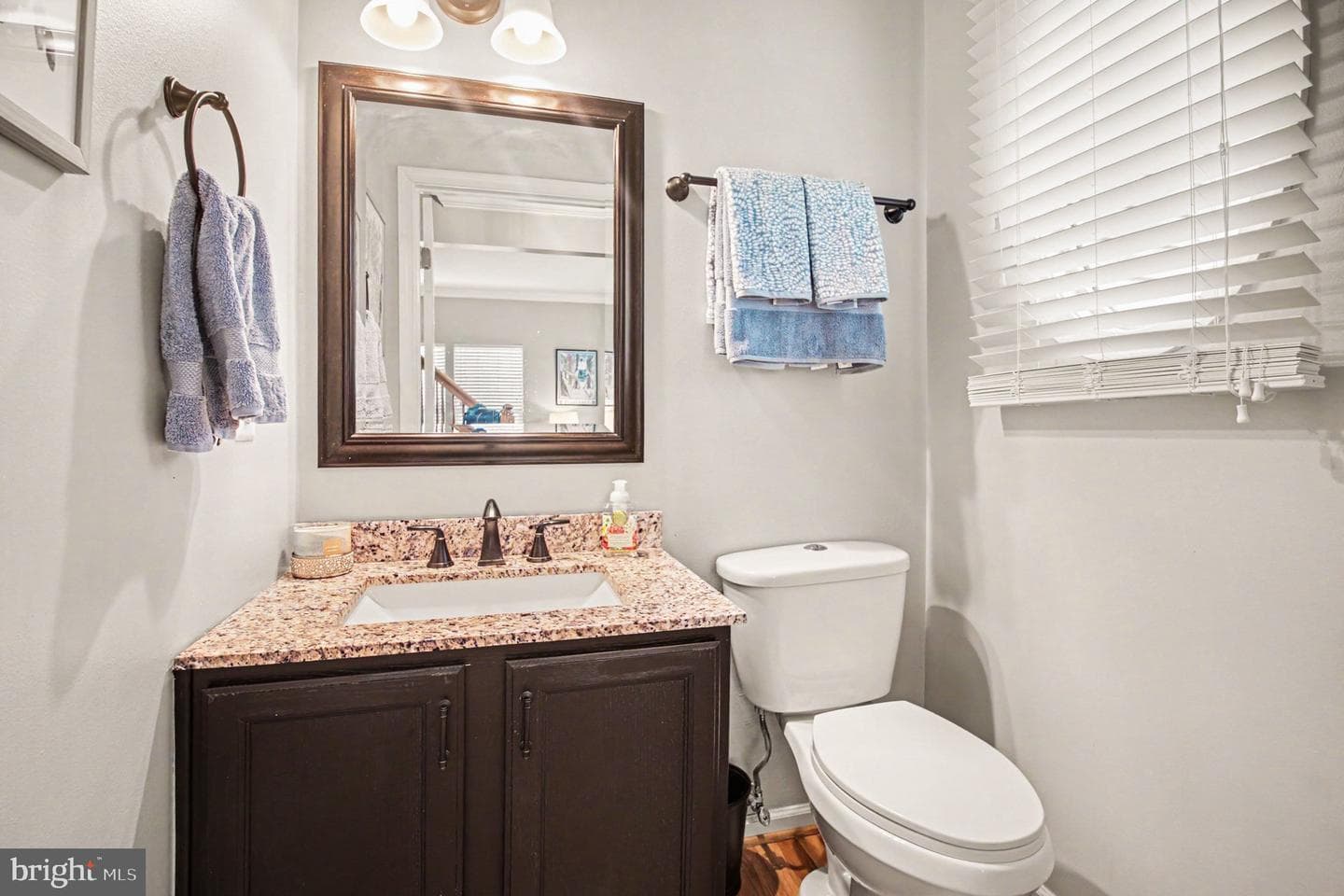 10015 Carters Grove Road photo 13