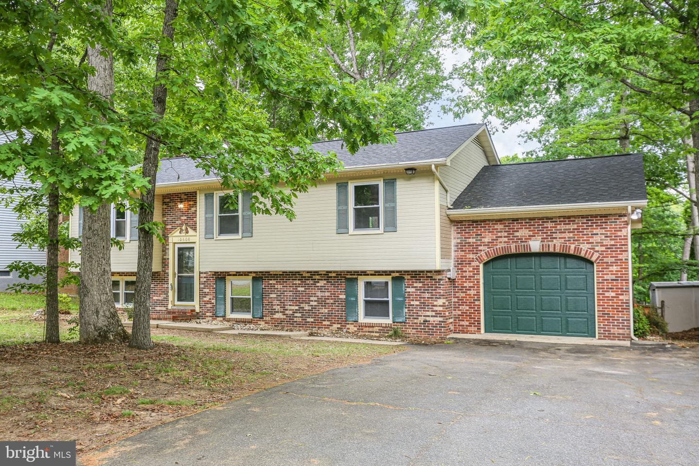 10608 Holleybrooke Drive photo 2