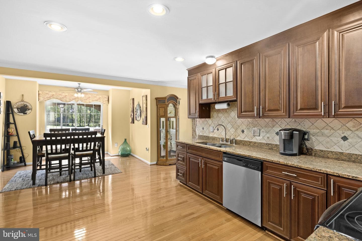 9318 Robert E Lee Drive photo 18