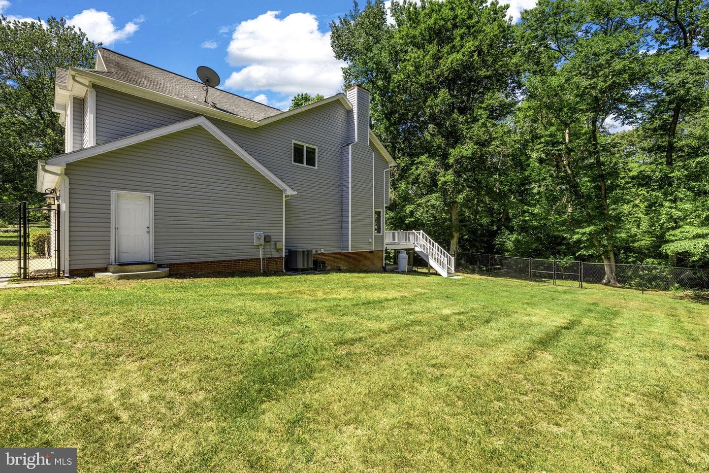 1520 Clover Drive photo 13