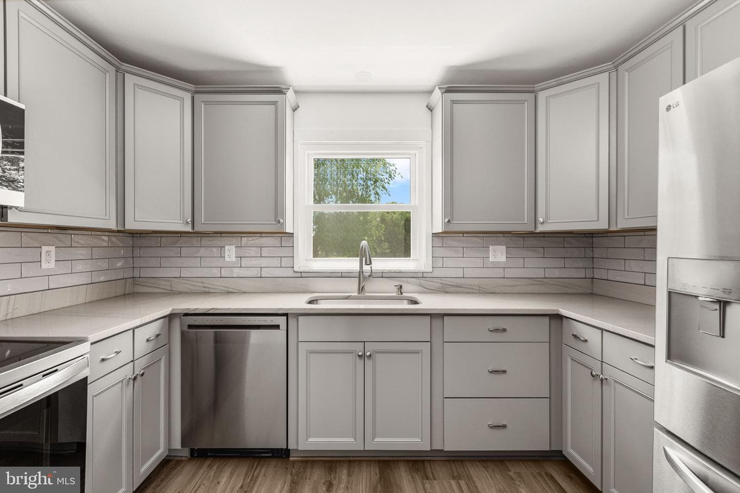 8128 Belmont Rd photo 8