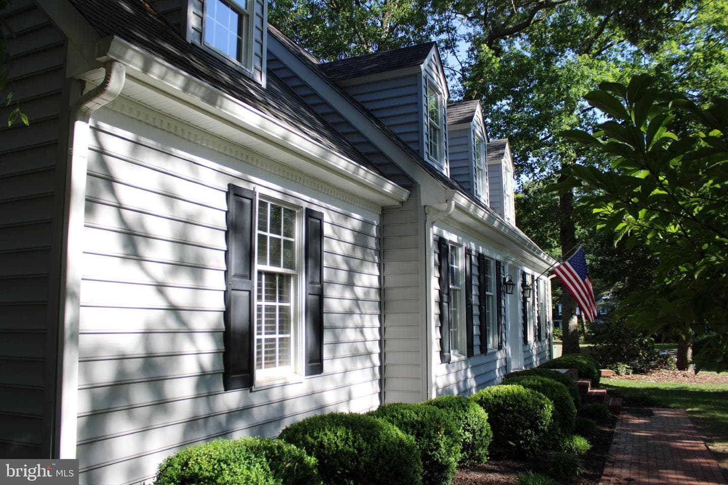 2000 Merrymount Drive photo 4