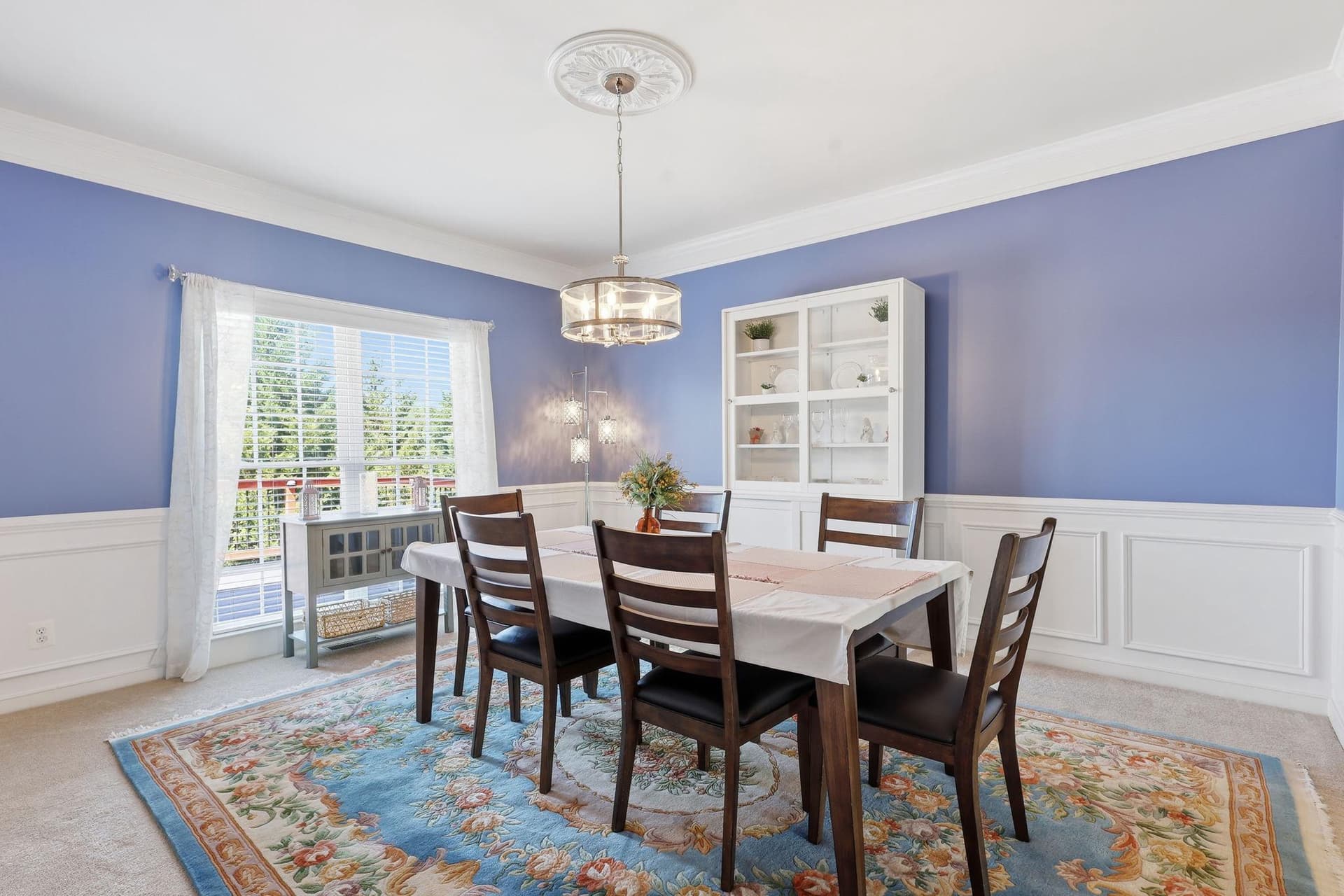7116 Crown Jewels Court photo 11