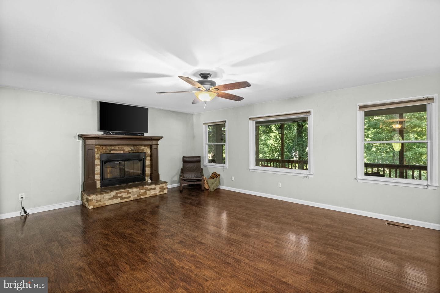 12707 Lake Wilderness Lane photo 22