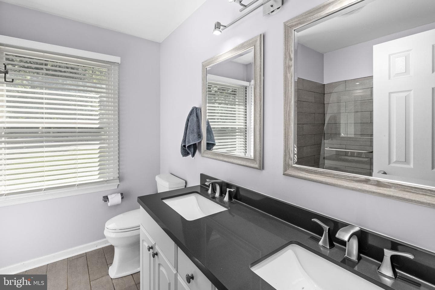 12707 Lake Wilderness Lane photo 37