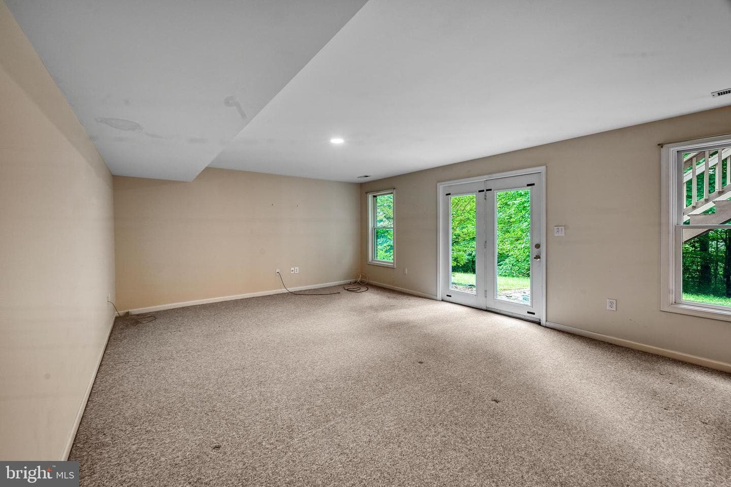 9005 Judiciary Drive photo 64