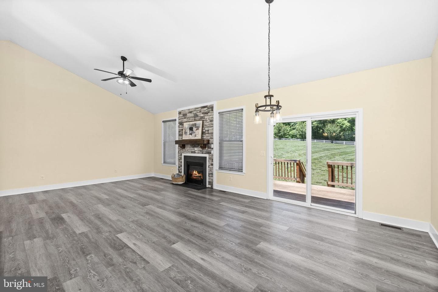 5802 Willow Tree Court photo 7