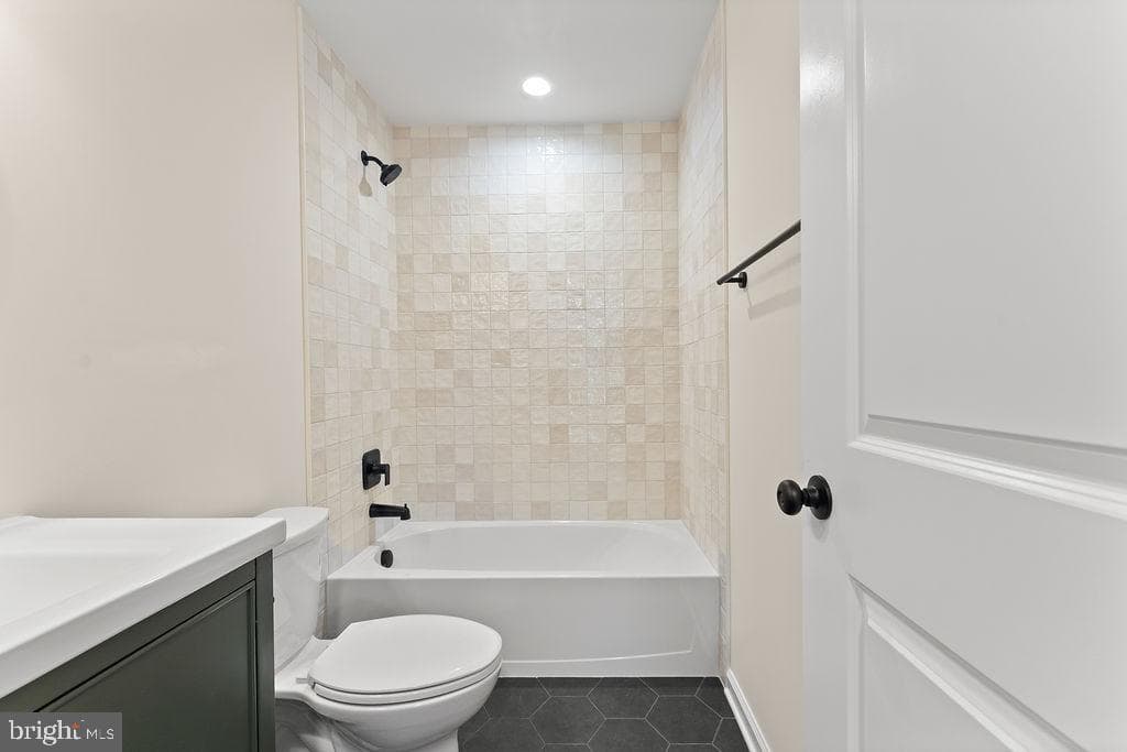 5500 Bazzanella Drive photo 34