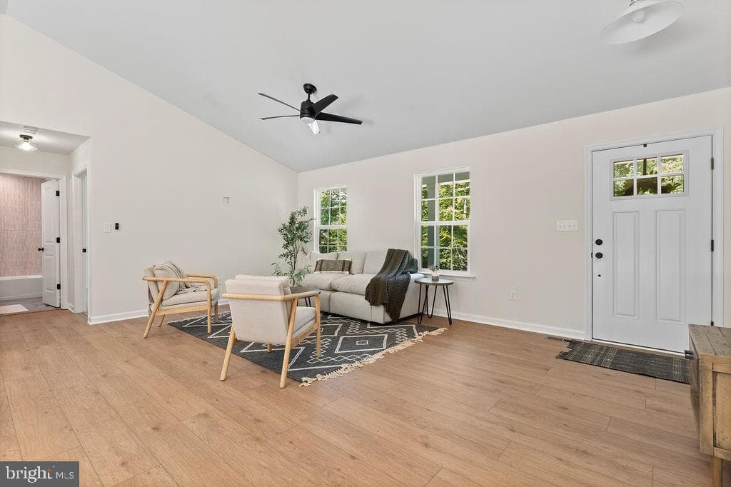 5500 Bazzanella Drive photo 5