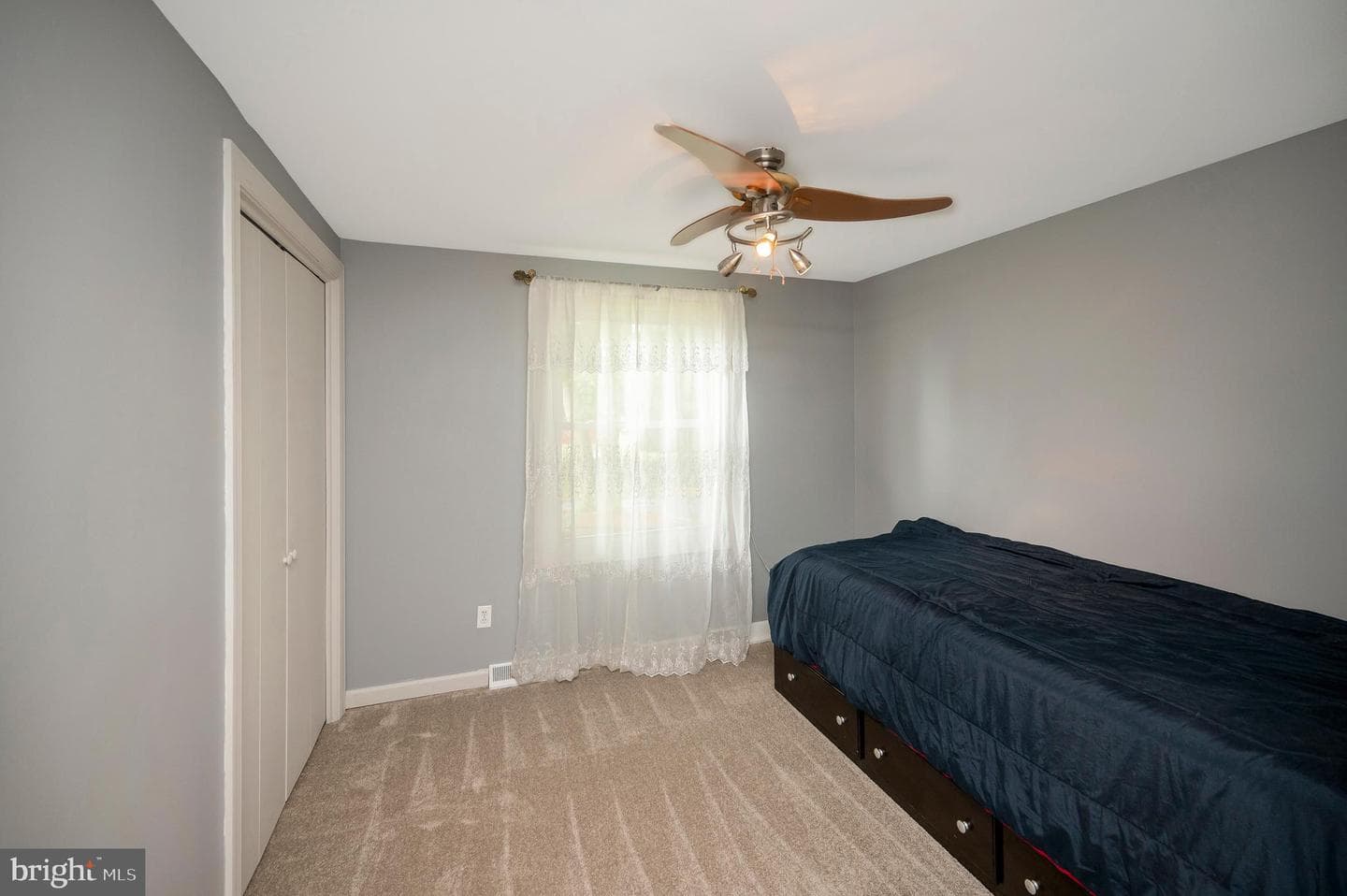 8908 Jennings Lane photo 48