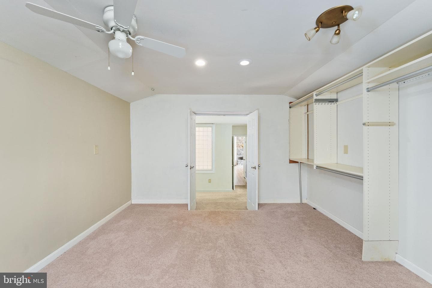 101 Patterson Avenue photo 45