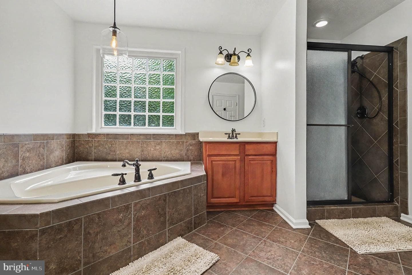 13421 Fox Chase Lane photo 29